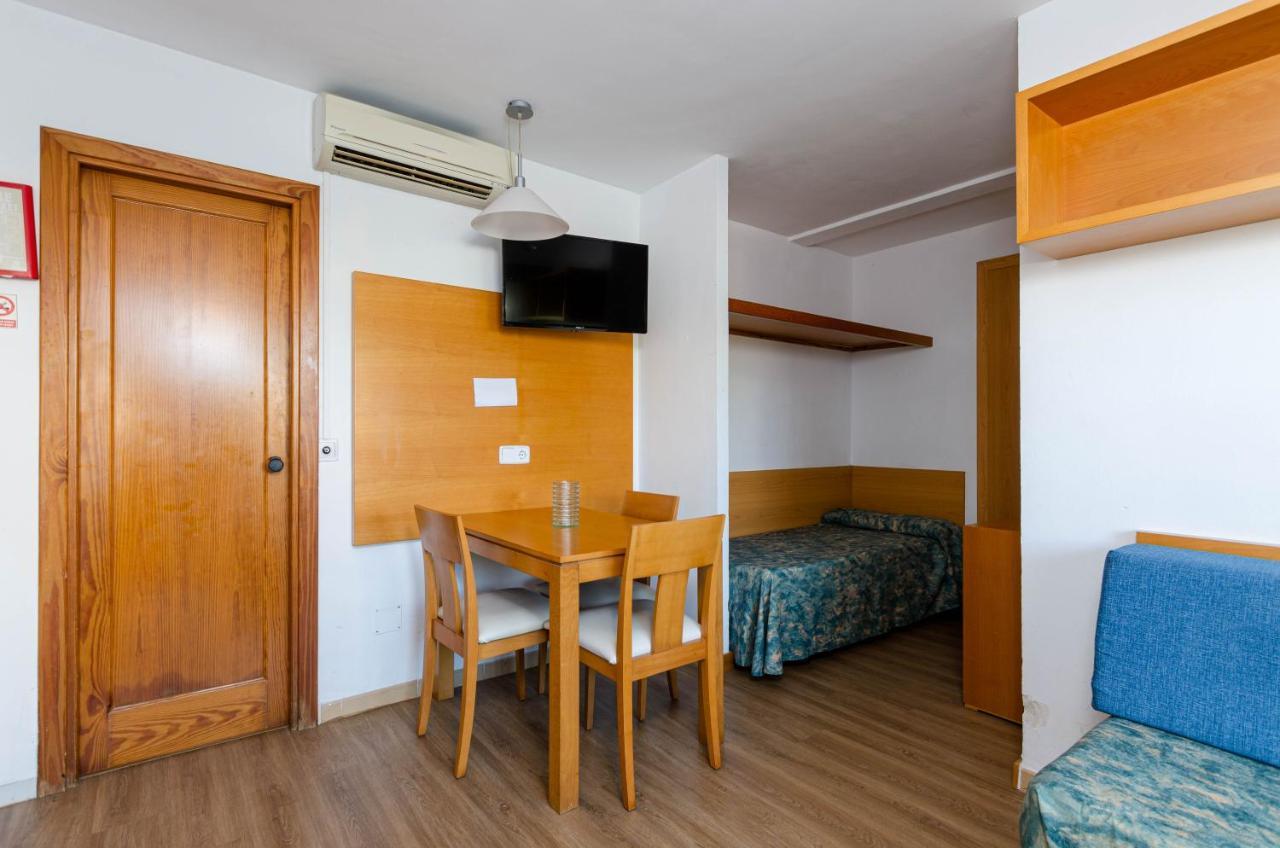 Mariner Club Aparthotel Пуерто де ла Аркудия Екстериор снимка